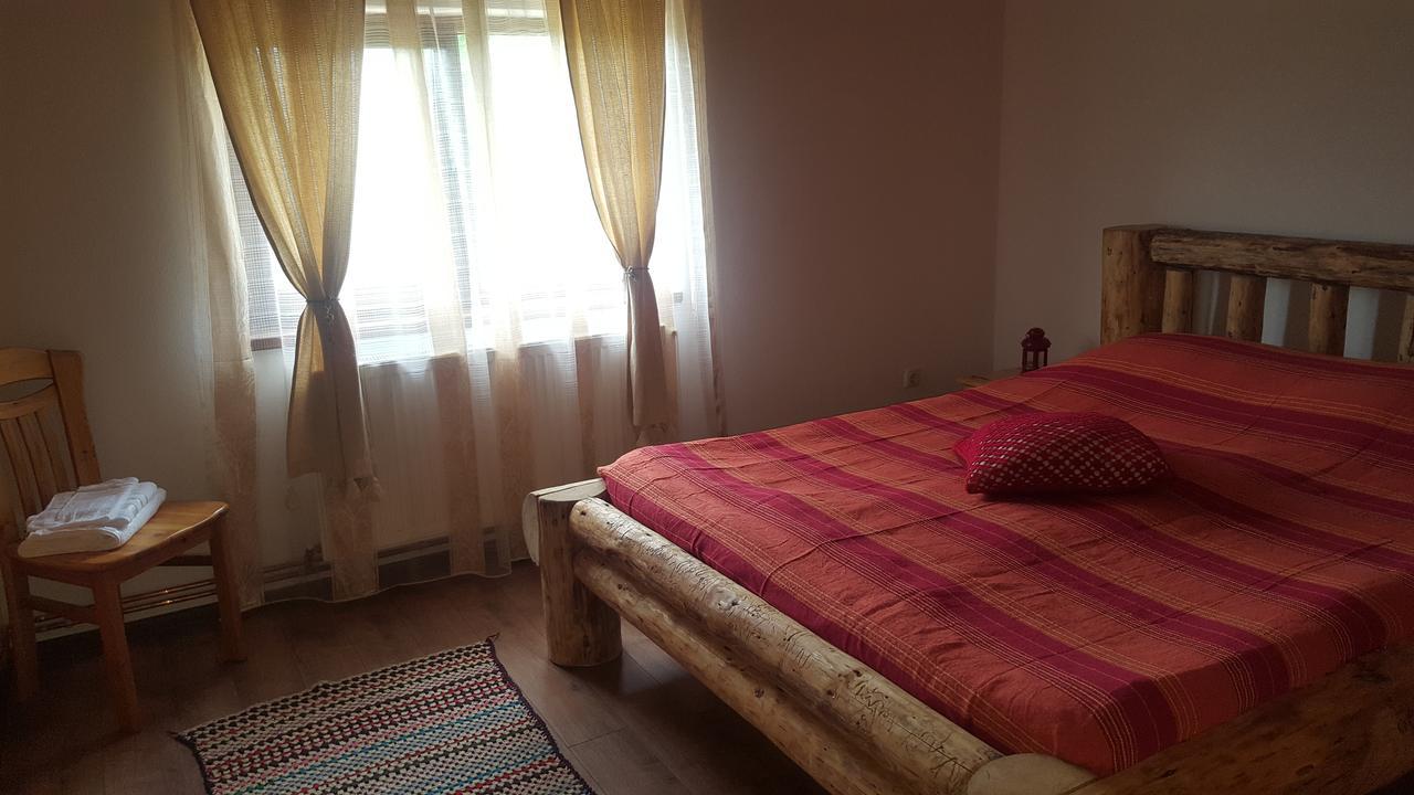 Casa Din Piatra Hotell Poiana  Eksteriør bilde
