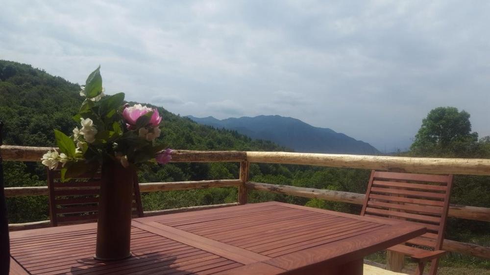 Casa Din Piatra Hotell Poiana  Eksteriør bilde