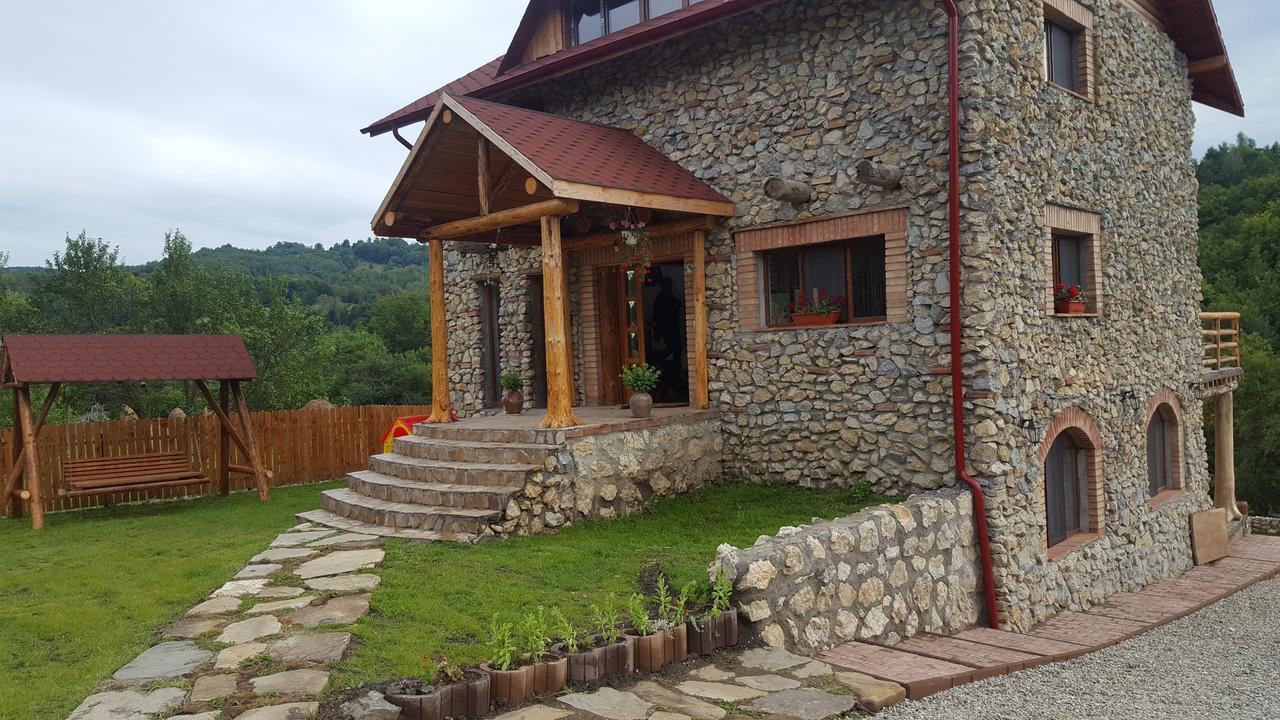Casa Din Piatra Hotell Poiana  Eksteriør bilde