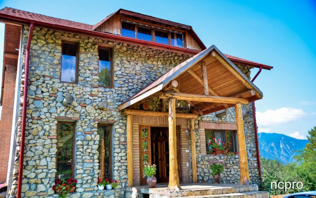 Casa Din Piatra Hotell Poiana  Eksteriør bilde